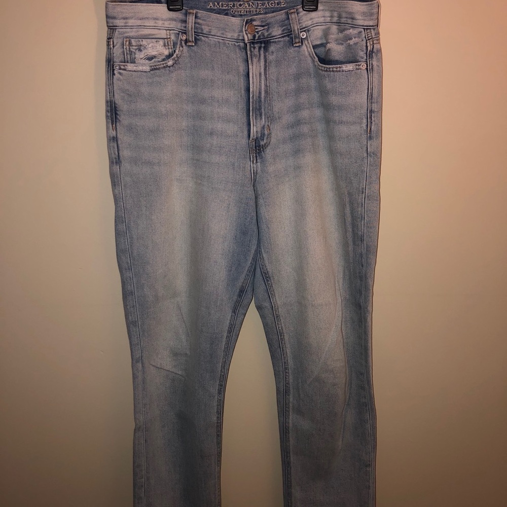 American Eagle Mom Jean